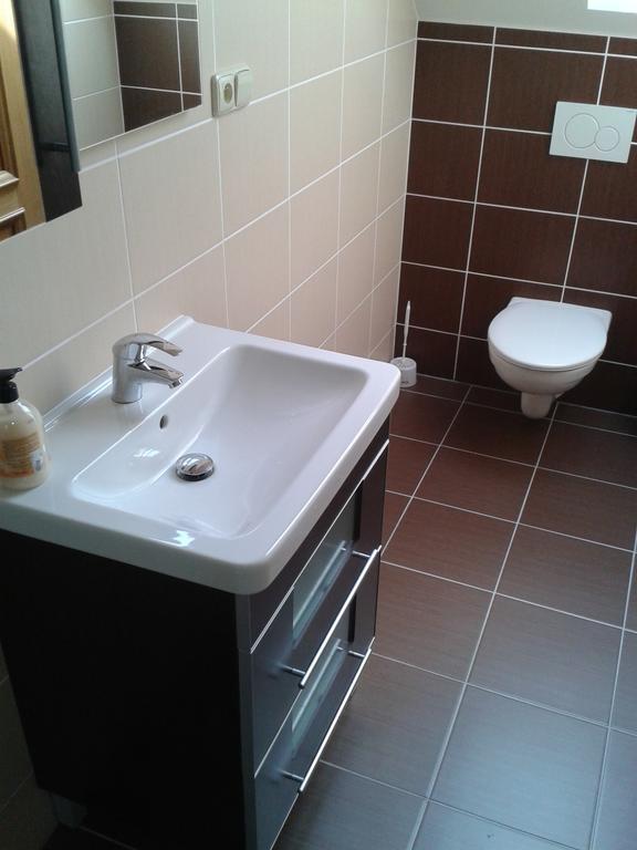 Penzion U Blatce Hotel Nove Hrady  Phòng bức ảnh